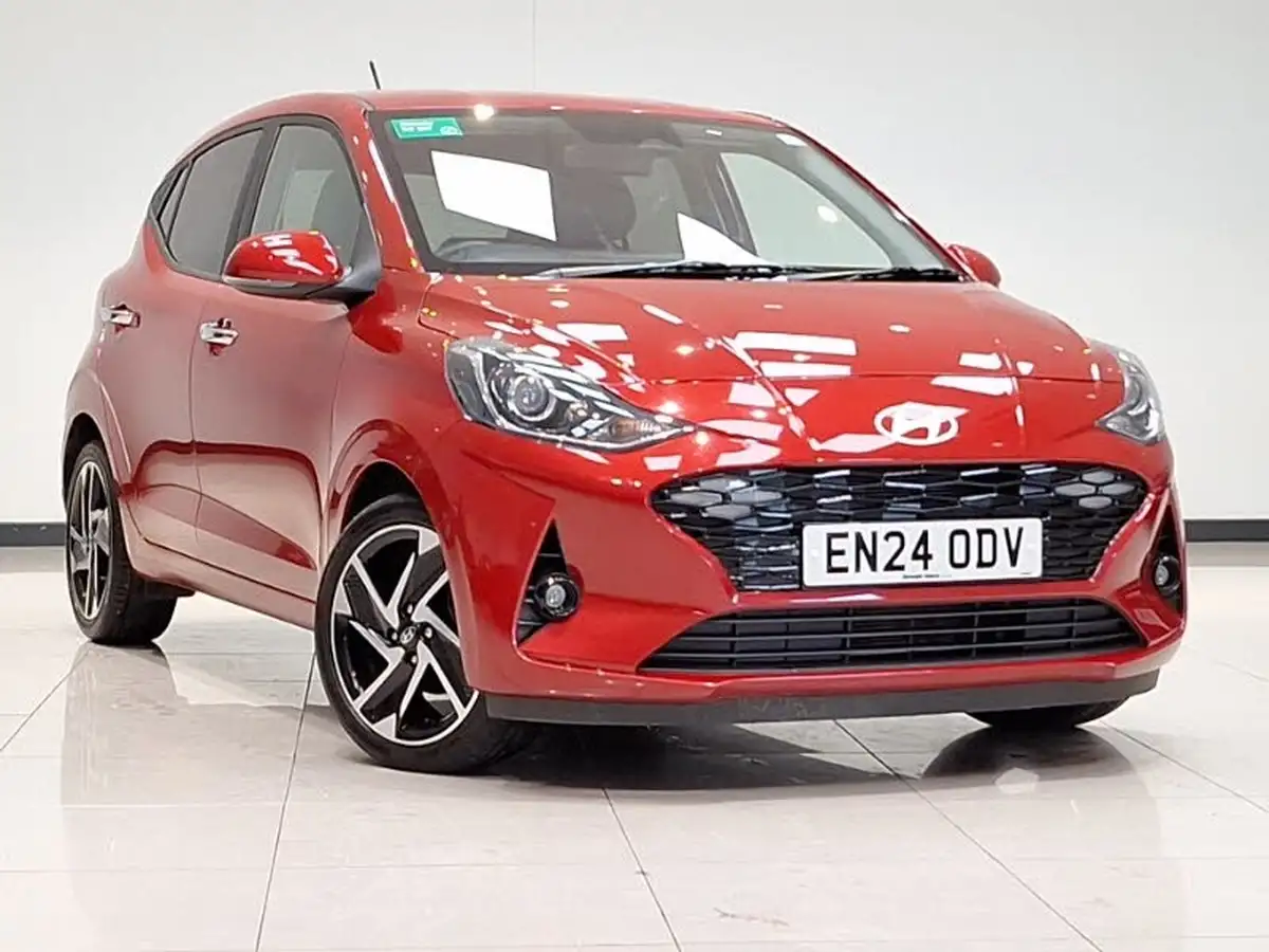 2024-hyundai-i10-10-premium-63ps-auto-big-0