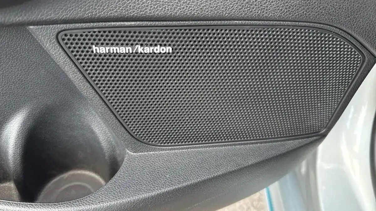 2020-kia-optima-20-gdi-phev-big-21