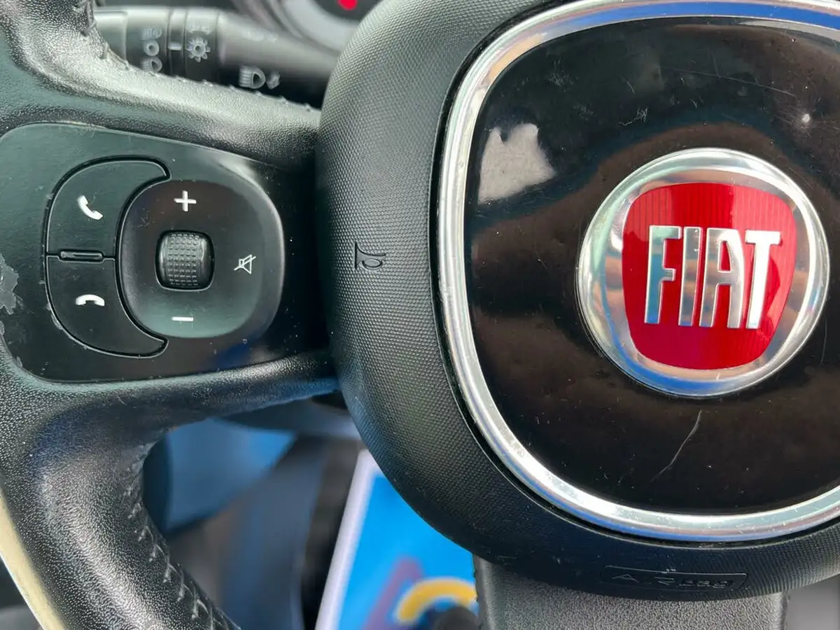 2013-fiat-500l-14-easy-big-24