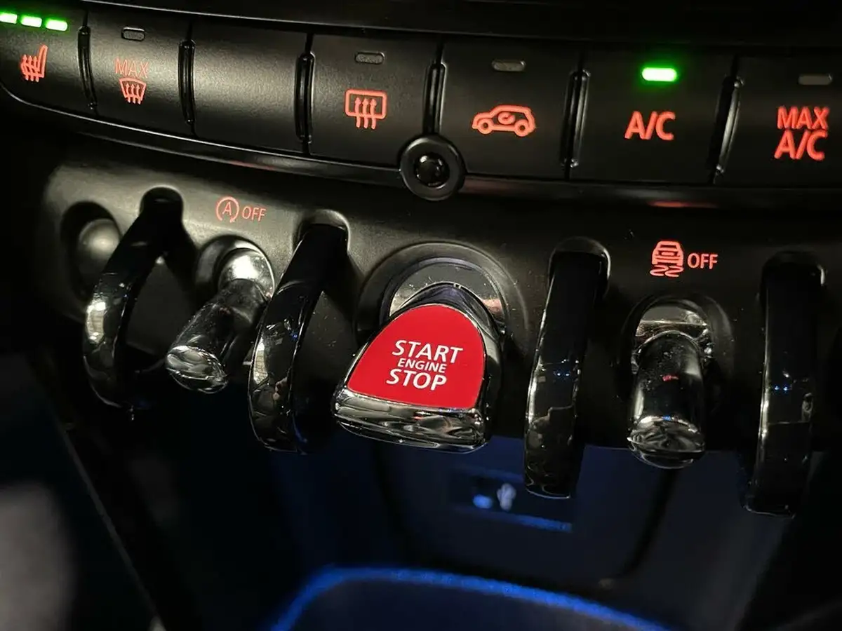 2019-mini-cooper-20-cooper-s-sport-189bhp-hatchback-3d-big-15