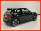 2019-mini-cooper-20-cooper-s-sport-189bhp-hatchback-3d-small-2