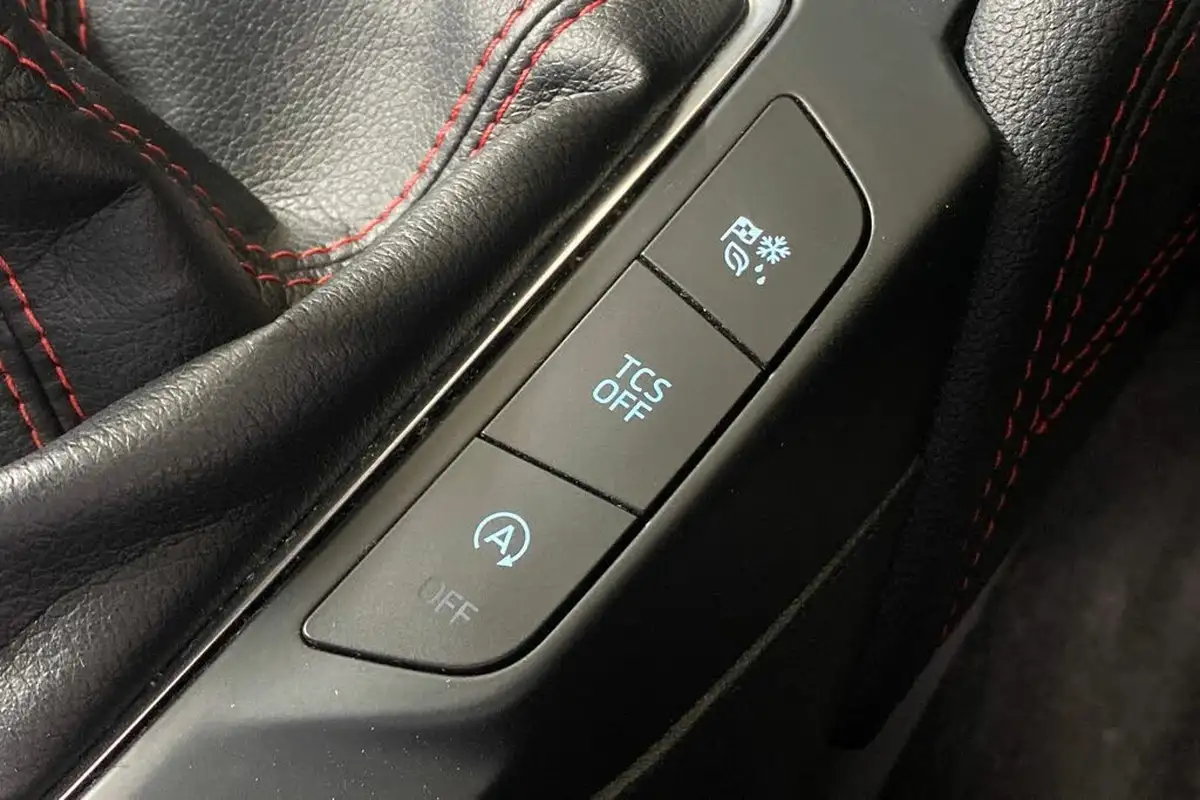 2020-ford-focus-10t-st-line-x-edition-155ps-hybrid-mhev-hatchback-big-32