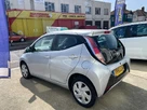 2015-toyota-aygo-10-vvt-i-x-play-5d-small-3