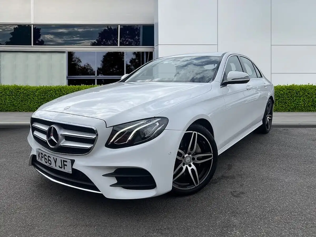 2016-mercedes-benz-e-class-20d-e220d-amg-line-ss-saloon-4d-big-2