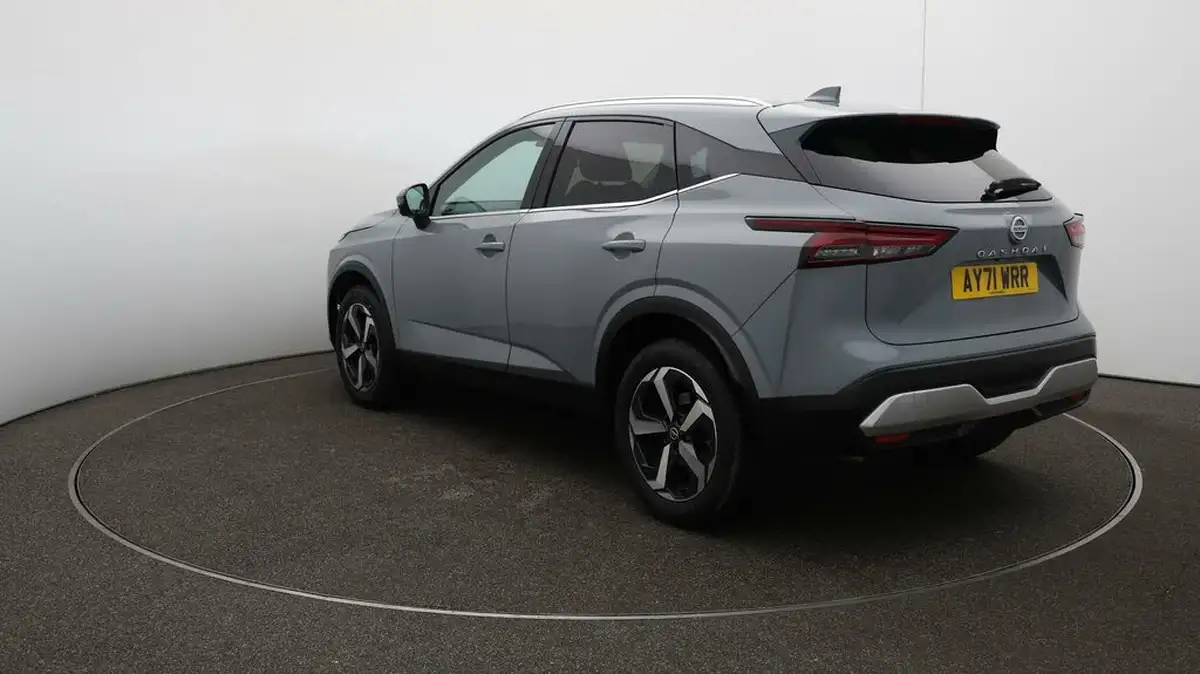 2021-nissan-qashqai-13-dig-t-premiere-edition-140ps-big-58