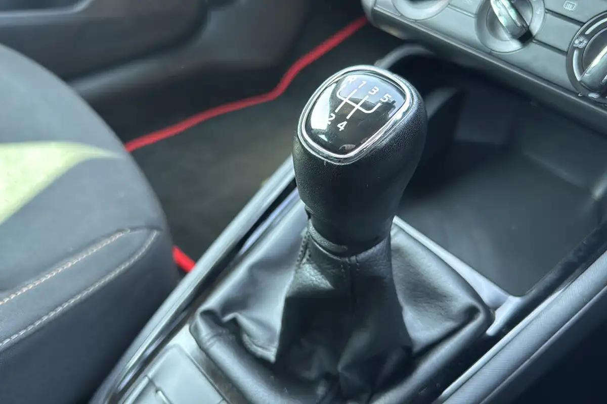 2023-skoda-kamiq-10-tsi-se-drive-95ps-big-12