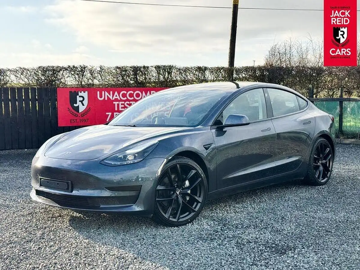 2021-tesla-model-3-e-standard-plus-big-0