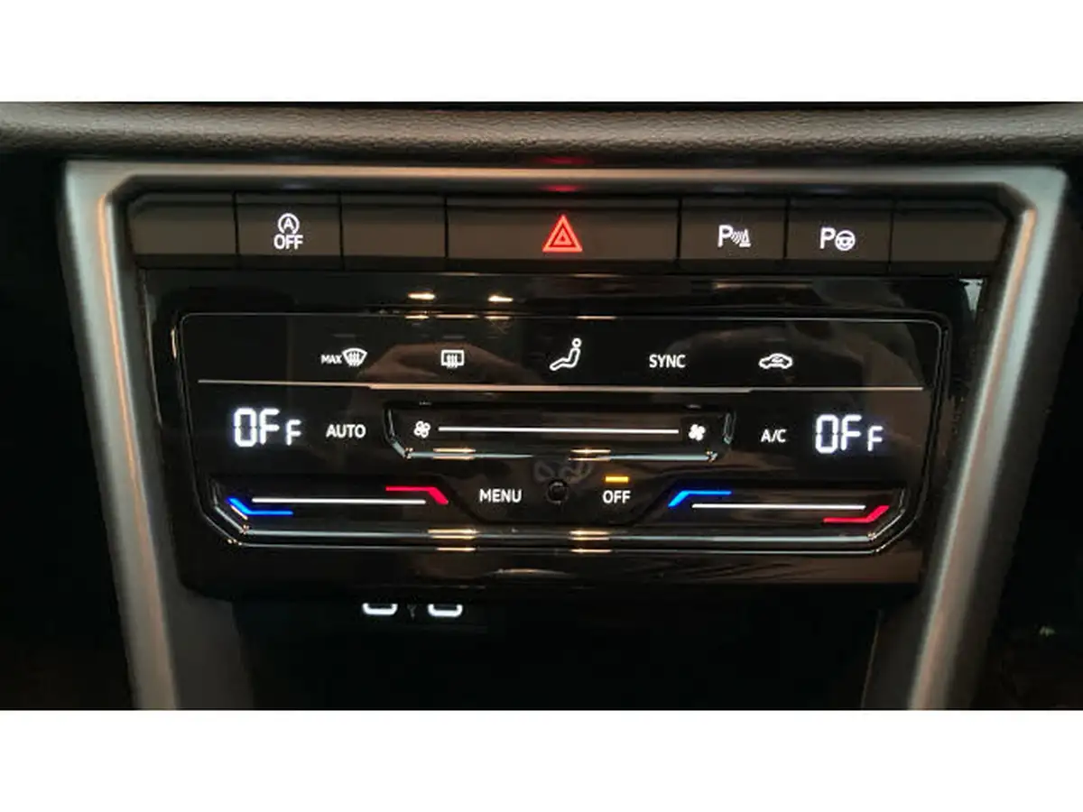 2024-volkswagen-t-roc-10-tsi-life-115ps-big-12
