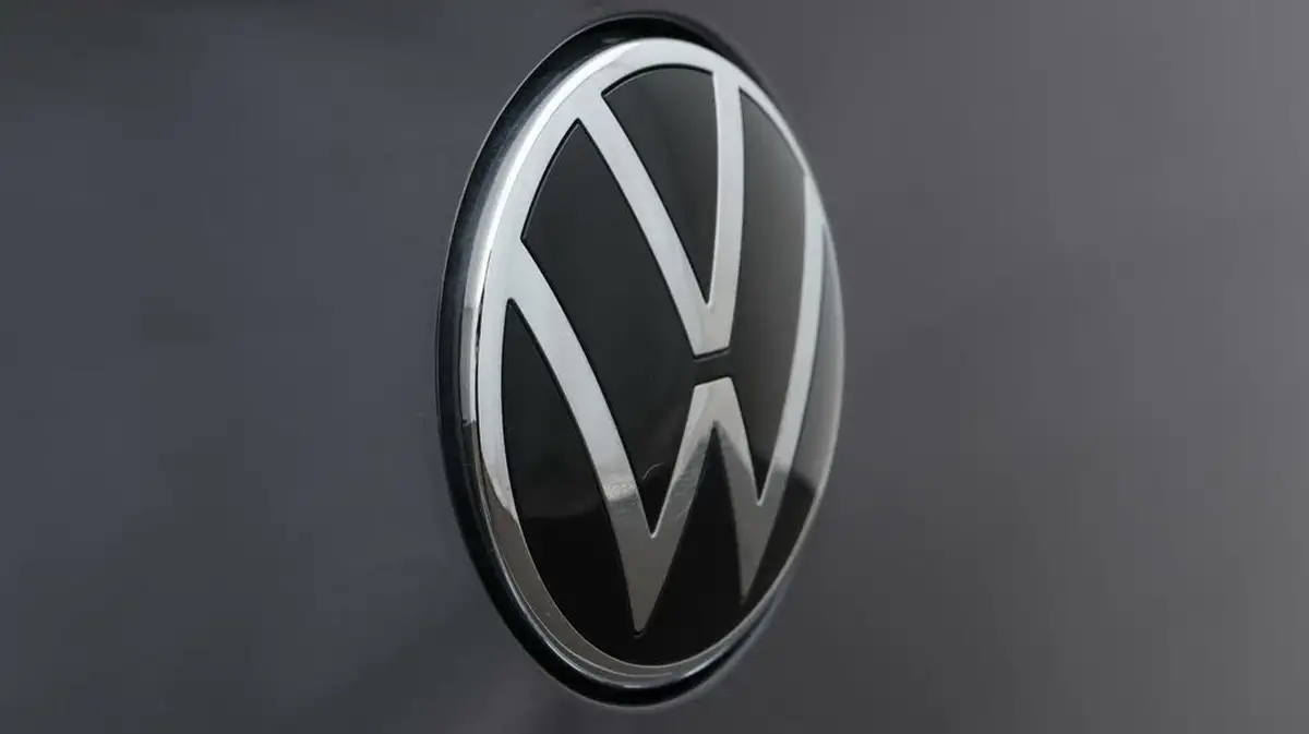 2022-volkswagen-polo-10-tsi-r-line-95ps-dsg-big-22
