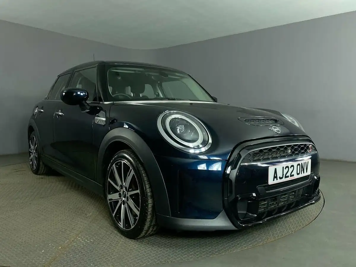 2022-mini-cooper-20-cooper-s-classic-premium-hatchback-5d-auto-big-10