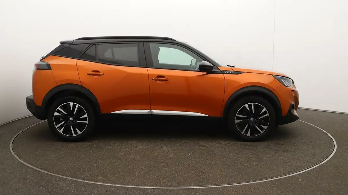 2020-peugeot-2008-suv-12-puretech-gt-line-big-44