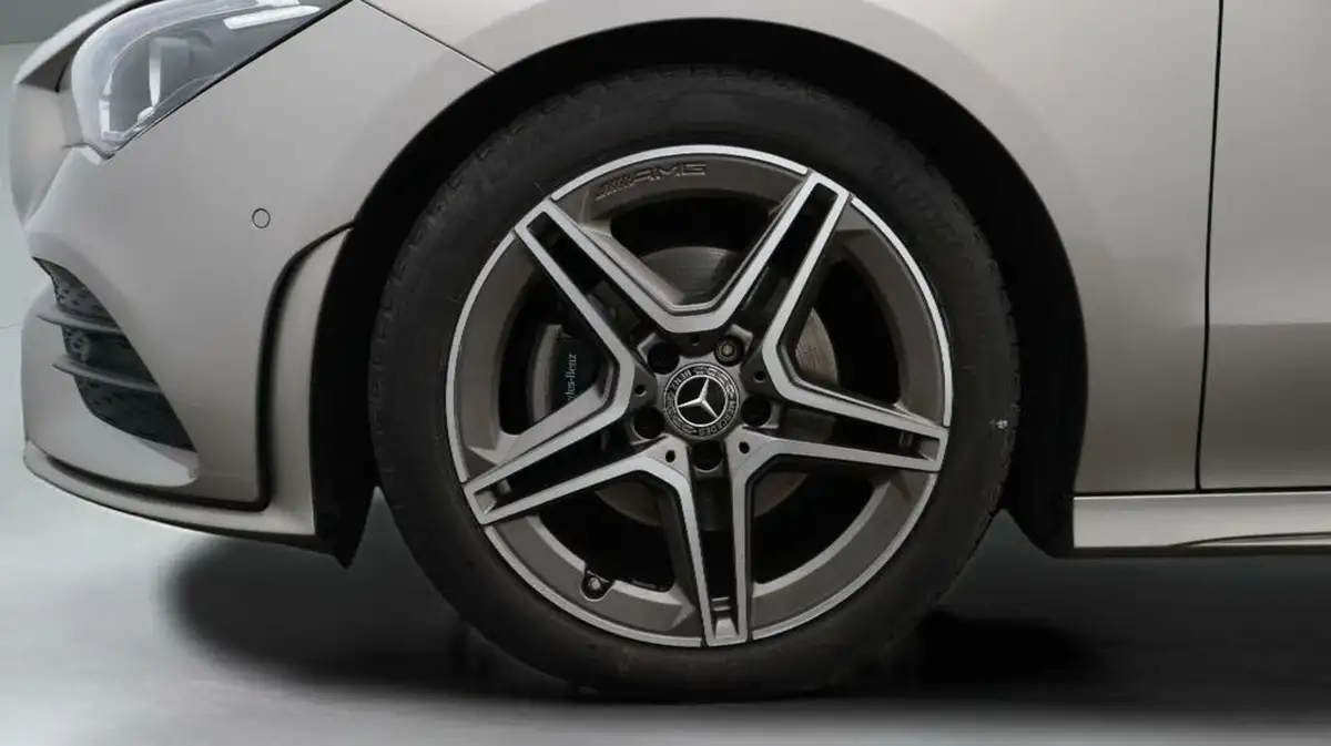 2020-mercedes-benz-cla-13-cla-180-amg-line-premium-coupe-4d-big-18