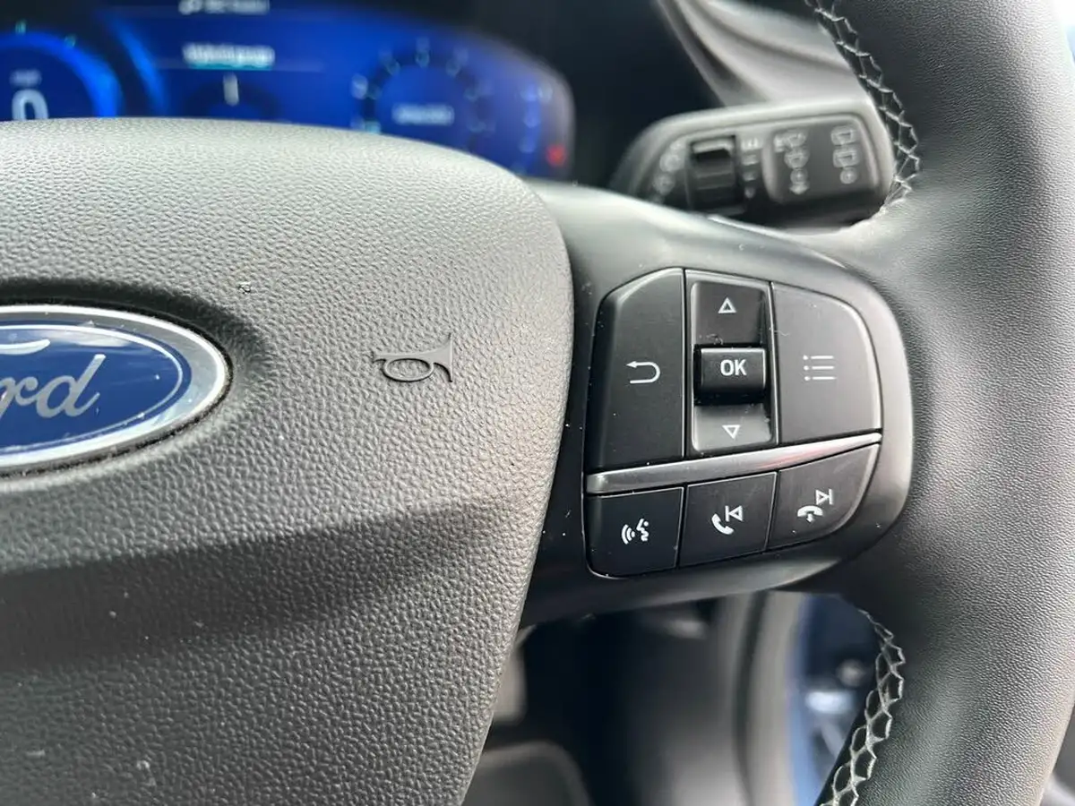 2022-ford-fiesta-10t-titanium-vignale-125ps-hybrid-mhev-powershift-big-26