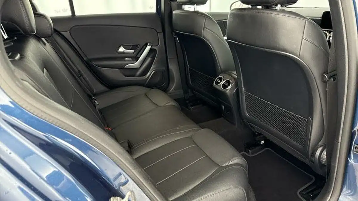 2022-mercedes-benz-a-class-13-a180-sport-executive-edition-hatchback-5d-7g-dct-big-25