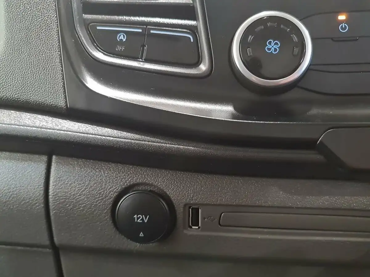 2024-ford-transit-big-34