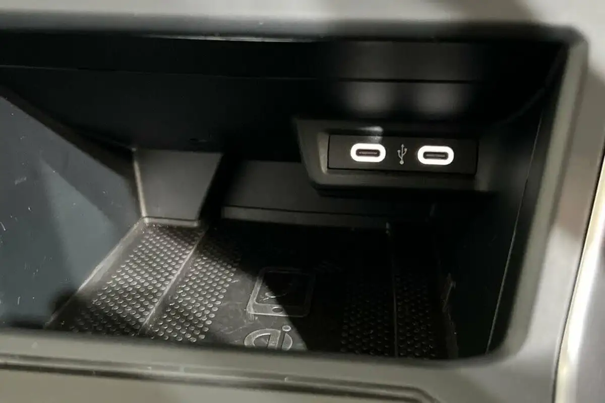 2023-volkswagen-taigo-10-tsi-life-110ps-big-34
