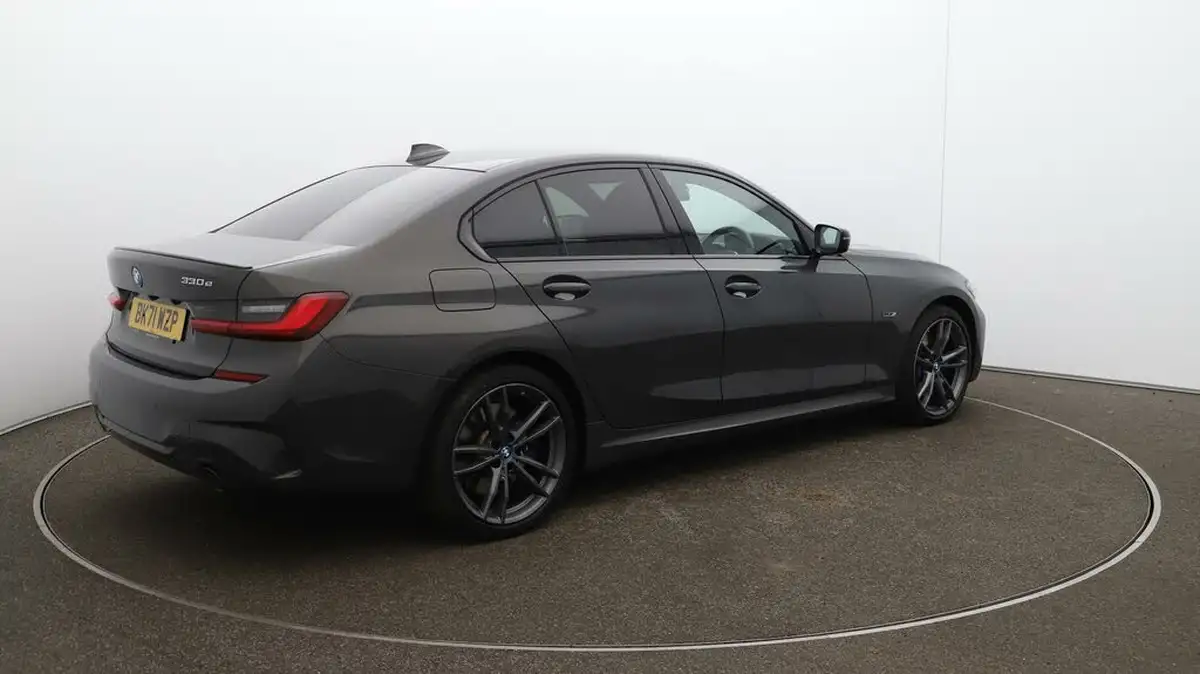 2021-bmw-3-series-20-330e-m-sport-pro-edition-saloon-4d-big-51