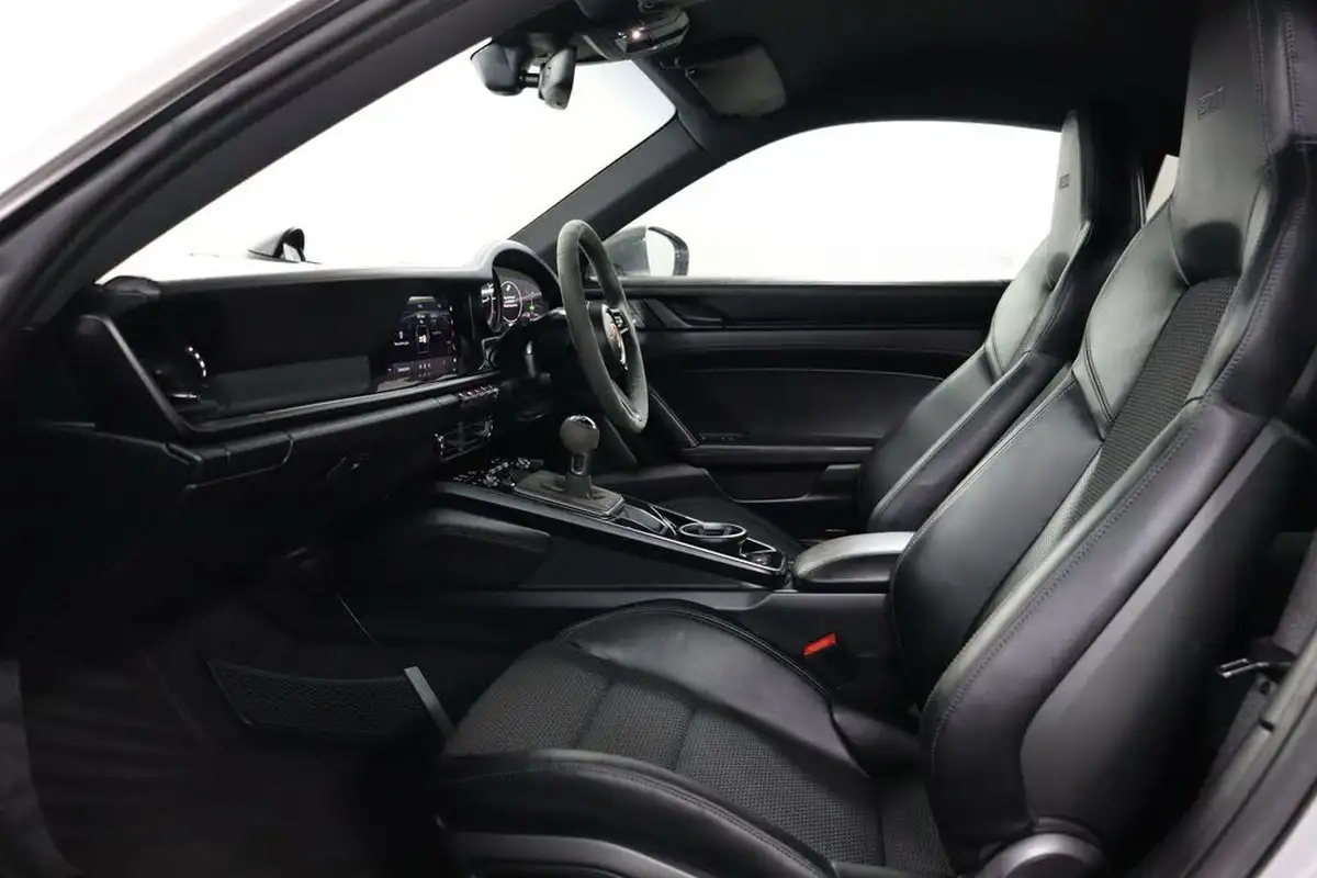 2024-porsche-911-30-carrera-t-385ps-coupe-big-60