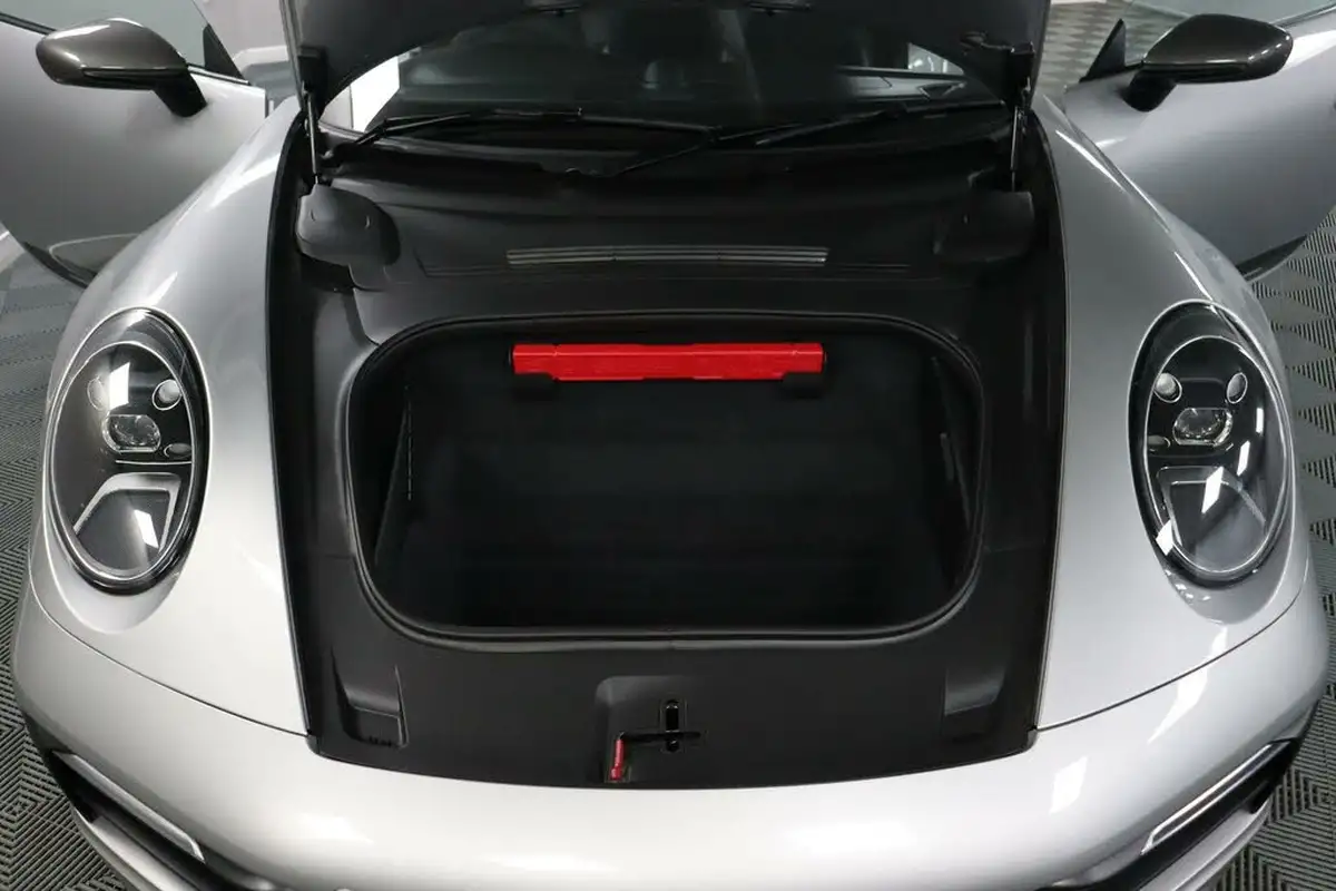 2024-porsche-911-30-carrera-t-385ps-coupe-big-36