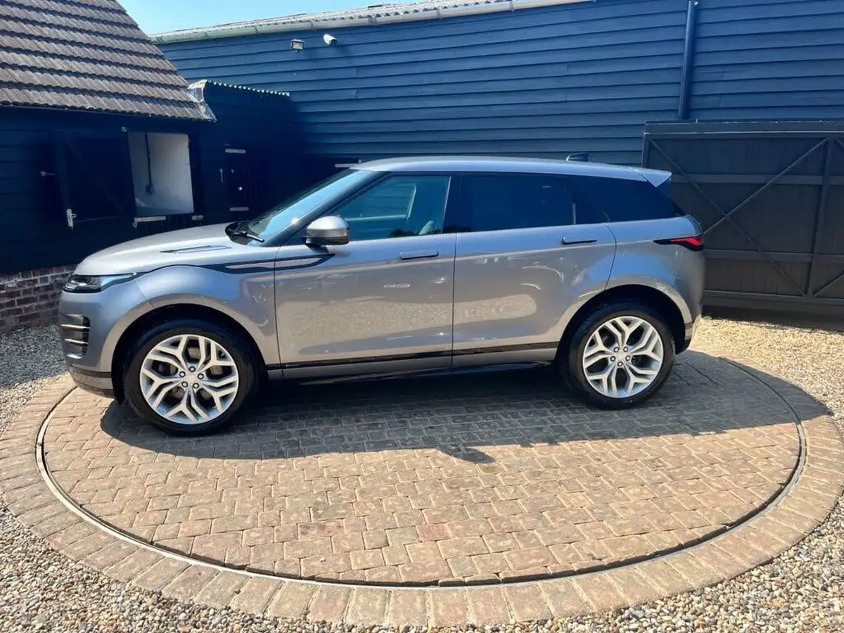 2019-land-rover-range-rover-evoque-20-d150-r-dynamic-s-big-31