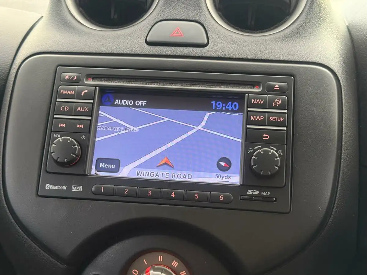 2012-nissan-micra-12-acenta-97bhp-5d-1198cc-cvt-big-37