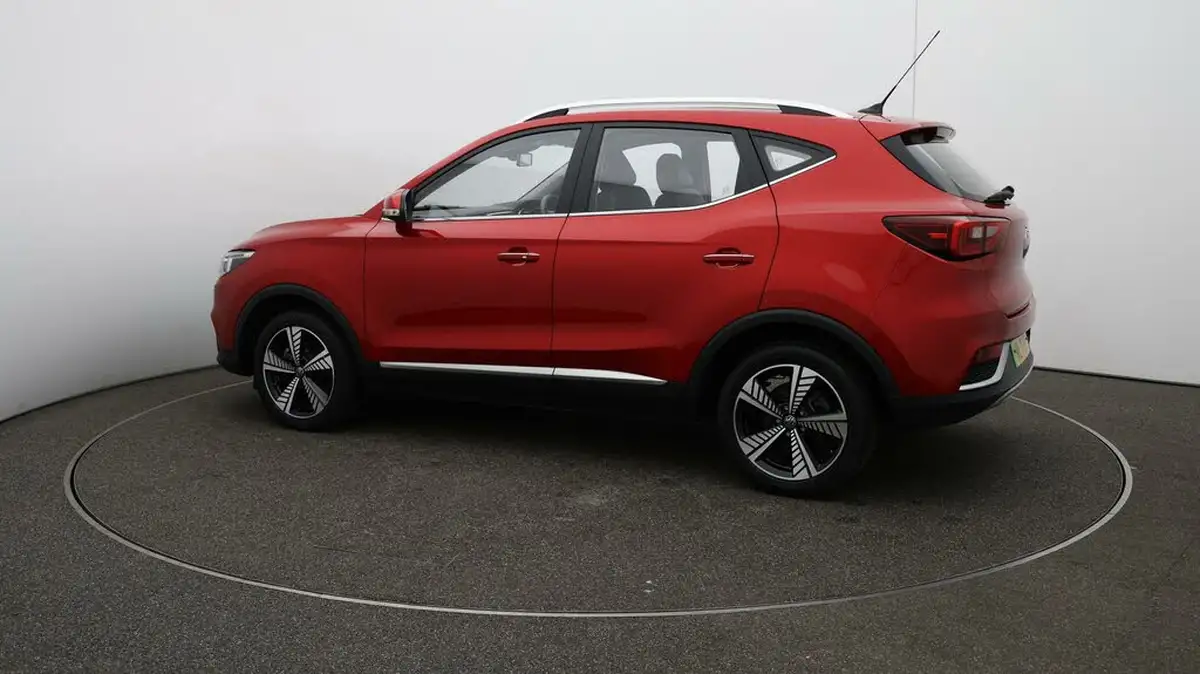 2021-mg-zs-suv-e-exclusive-ev-big-40