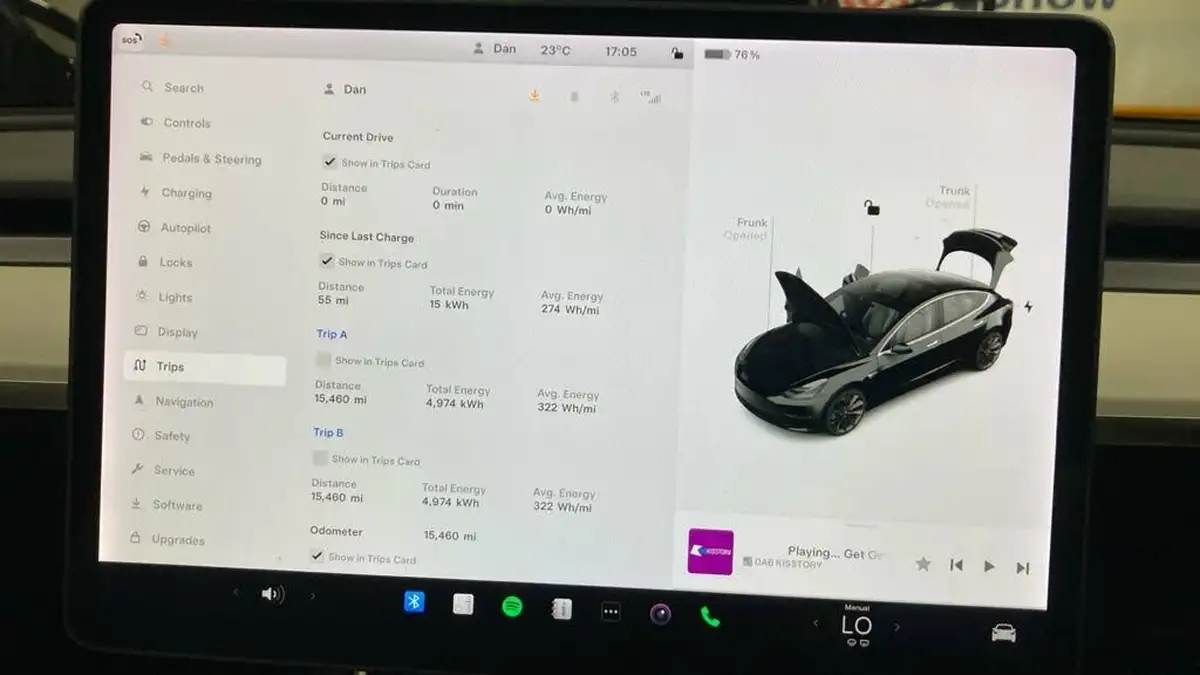 2020-tesla-model-3-e-performance-big-10