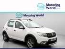2018-dacia-sandero-stepway-09-tce-comfort-small-0