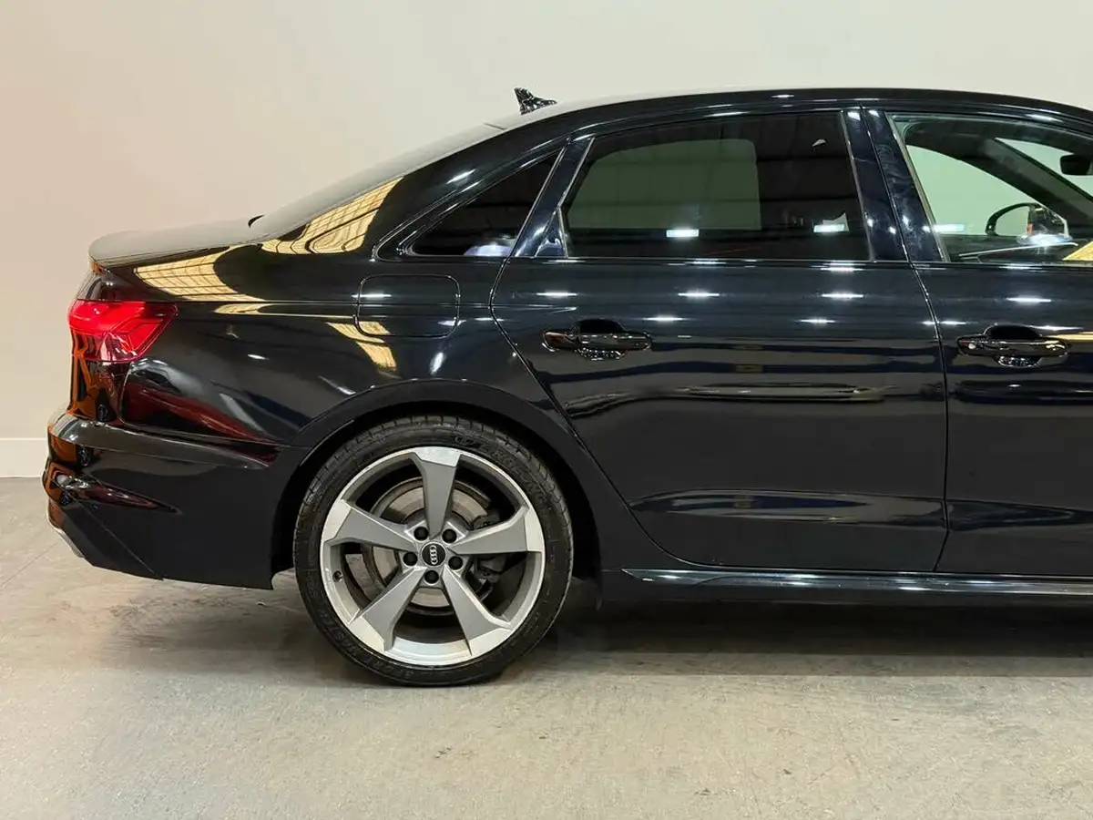 2019-audi-a4-20-30-tdi-black-edition-big-15