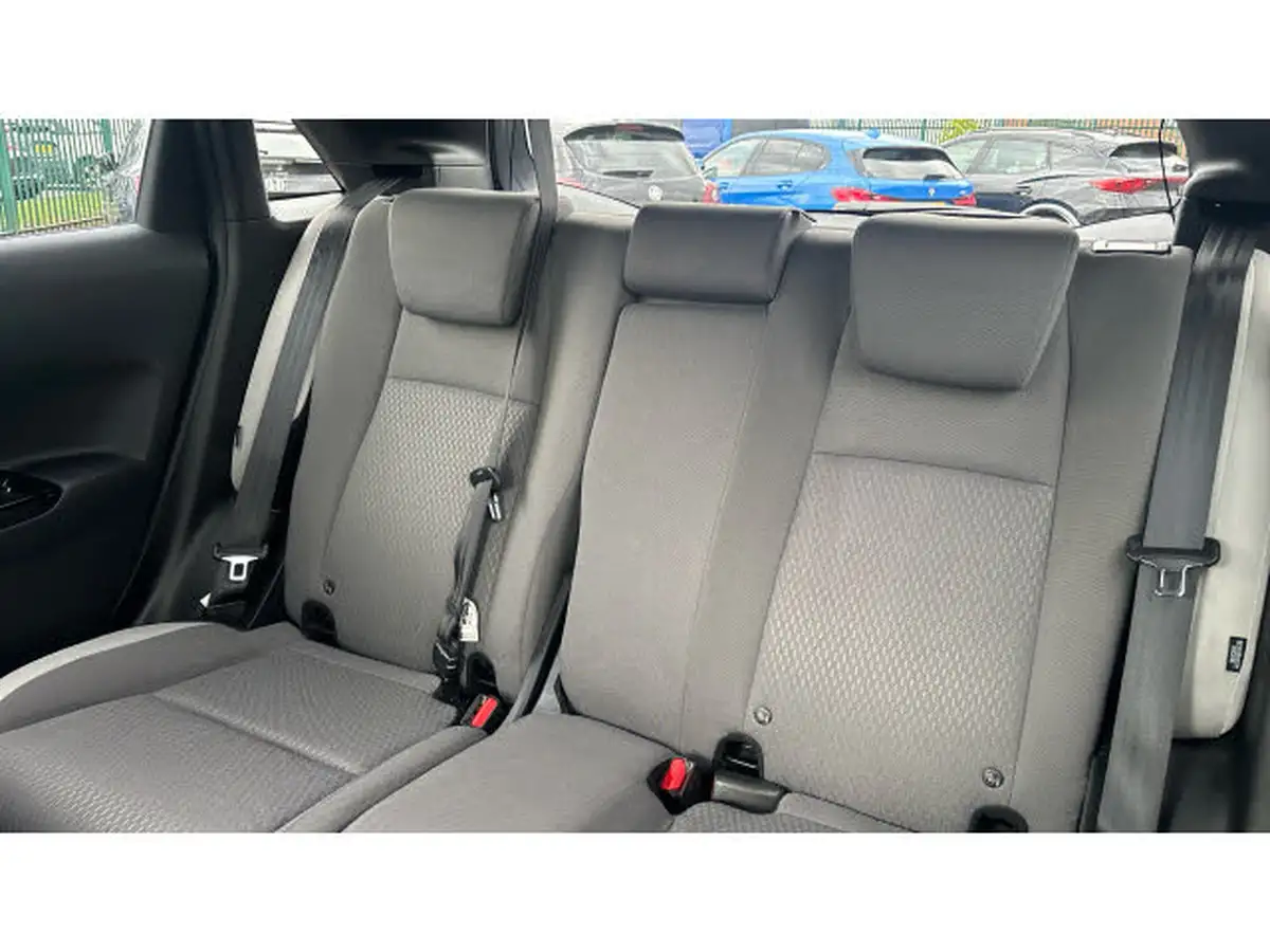 2021-honda-jazz-15-i-mmd-crosstar-ex-109ps-two-tone-big-7