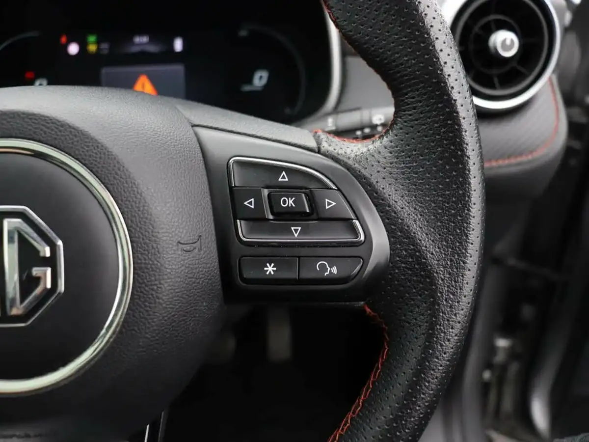 2023-mg-zs-suv-e-trophy-connect-ev-156ps-long-range-big-22