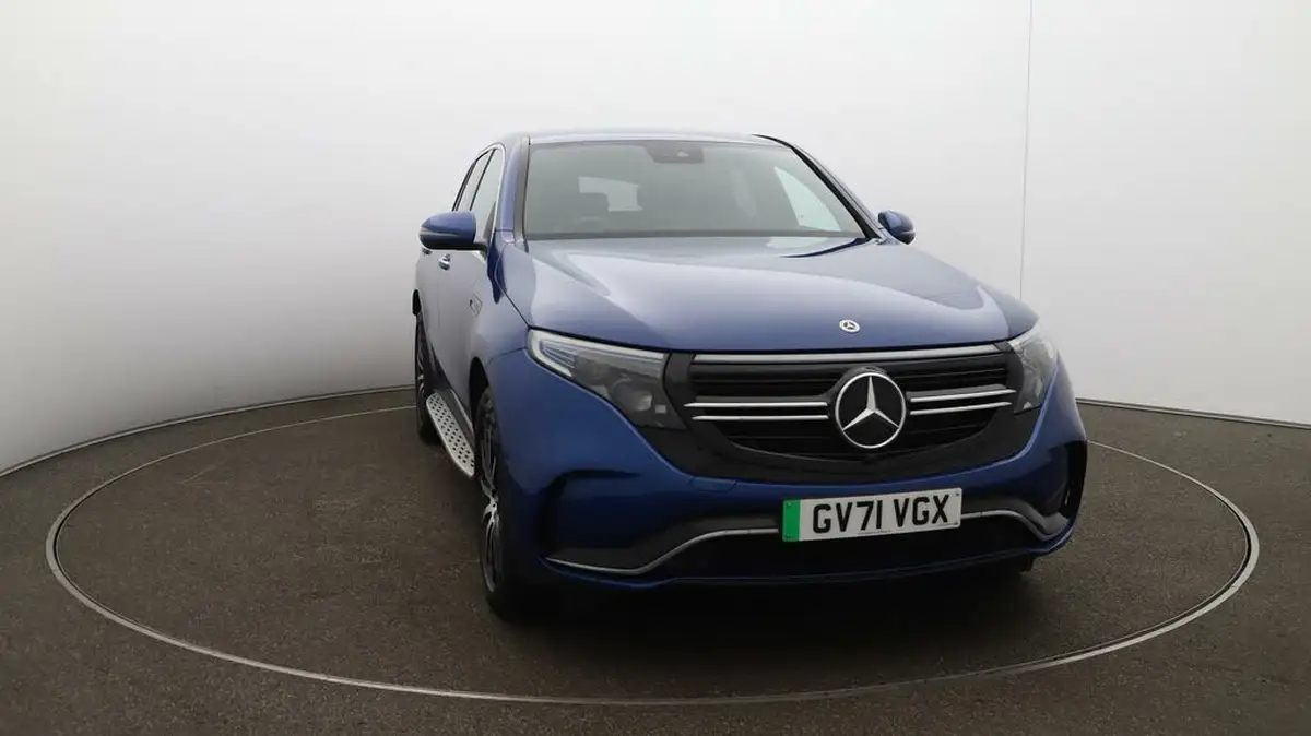 2022-mercedes-benz-eqc-e-eqc-400-amg-line-big-40