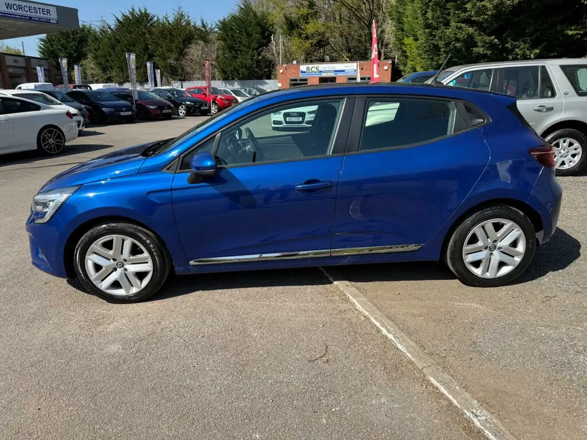 2021-renault-clio-10-sce-play-75bhp-big-5
