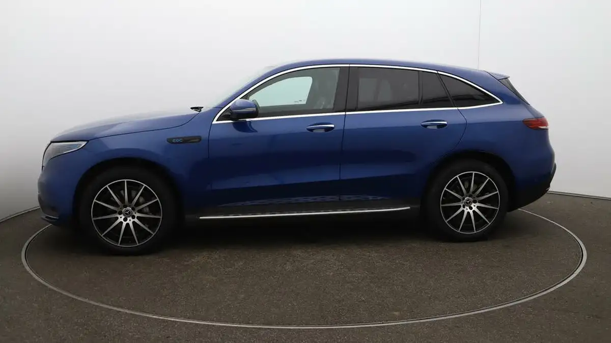 2022-mercedes-benz-eqc-e-eqc-400-amg-line-big-64