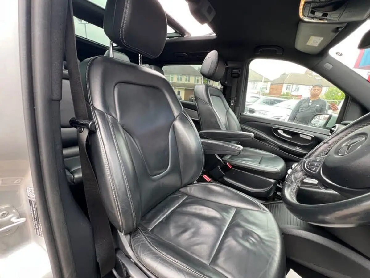 2018-mercedes-benz-v-class-21d-v220d-sport-big-7