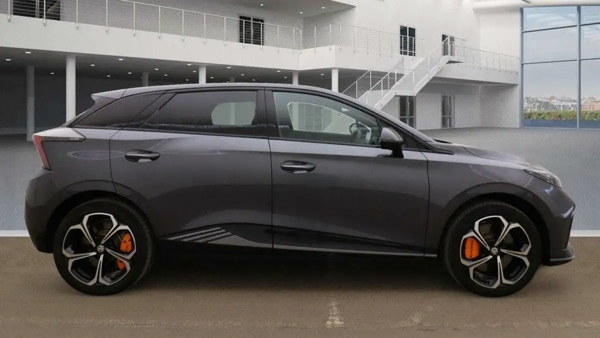 2023-mg-mg4-e-xpower-ev-big-4