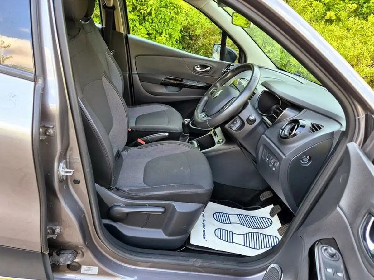 2016-renault-captur-09-dynamique-nav-big-11