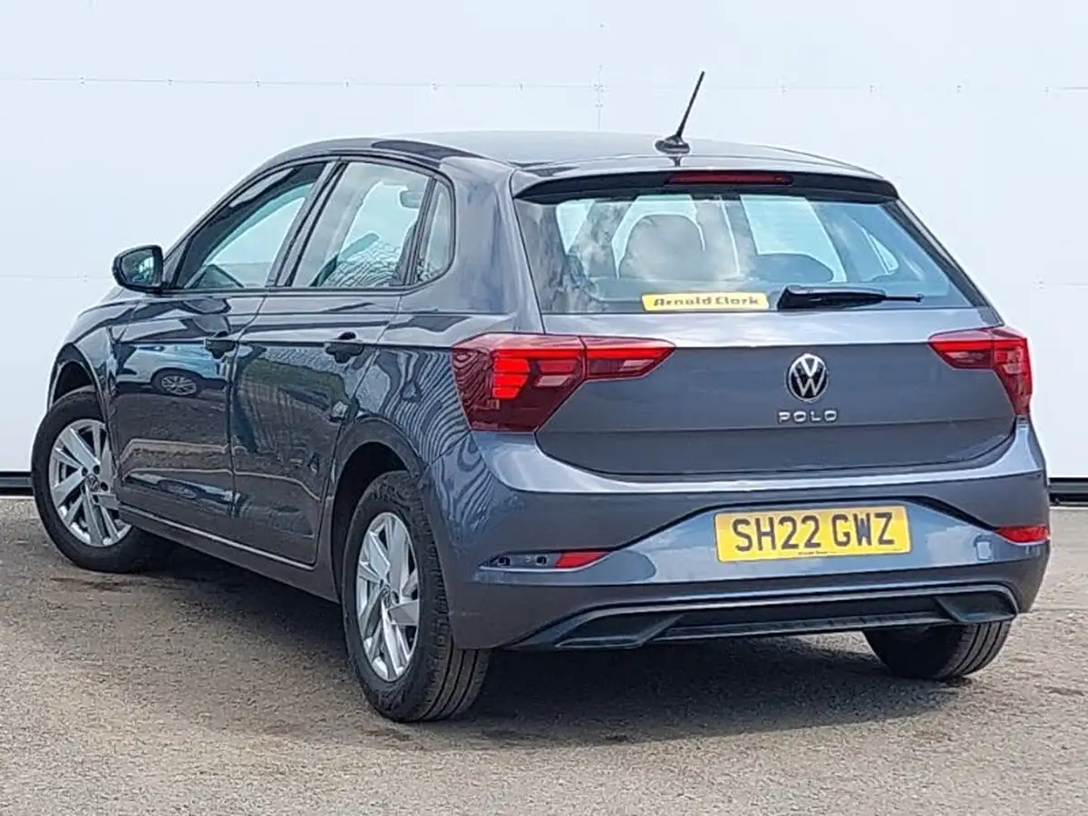2022-volkswagen-polo-10-tsi-life-dsg-big-1