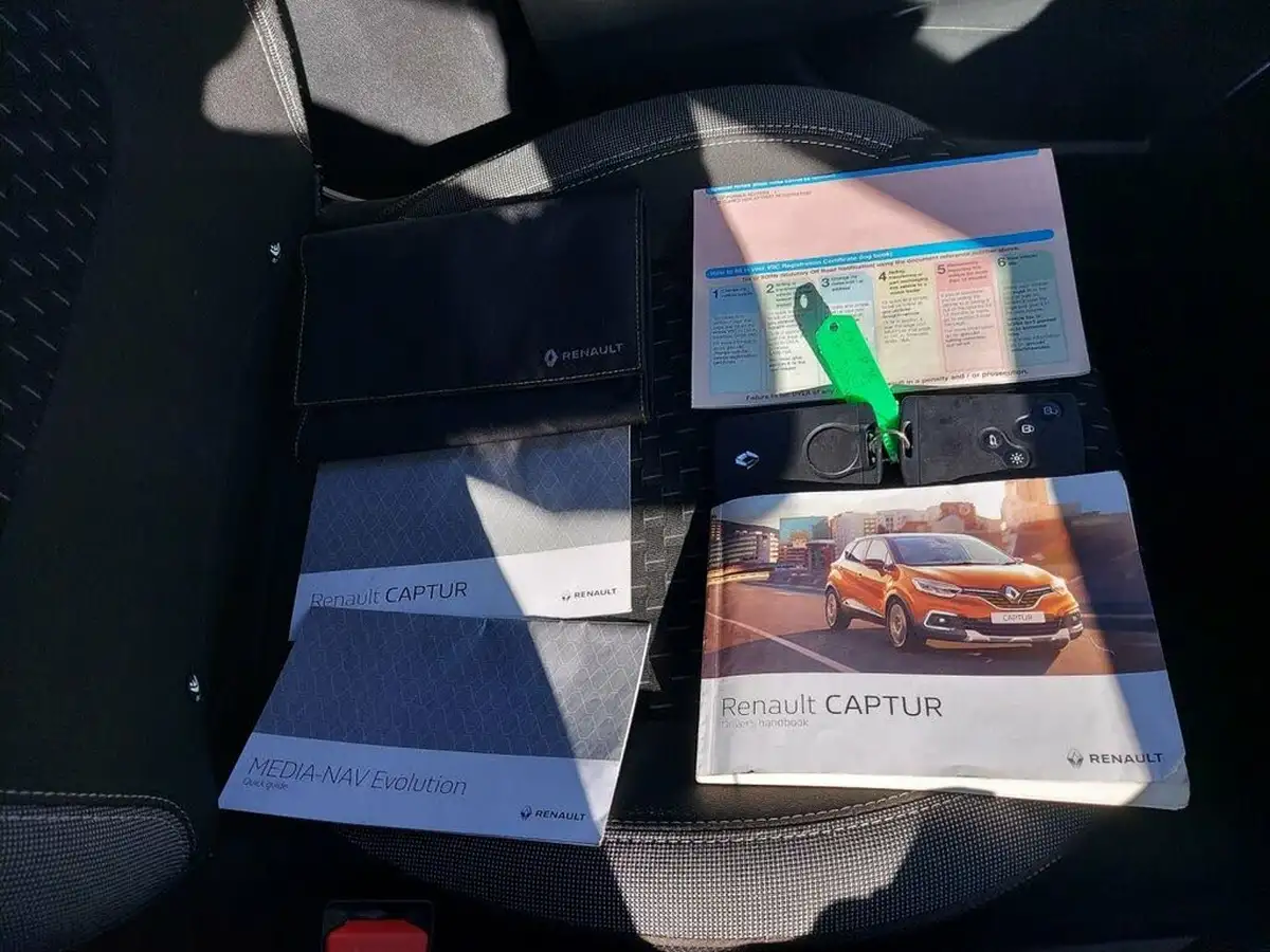 2017-renault-captur-12-dynamique-s-nav-big-48