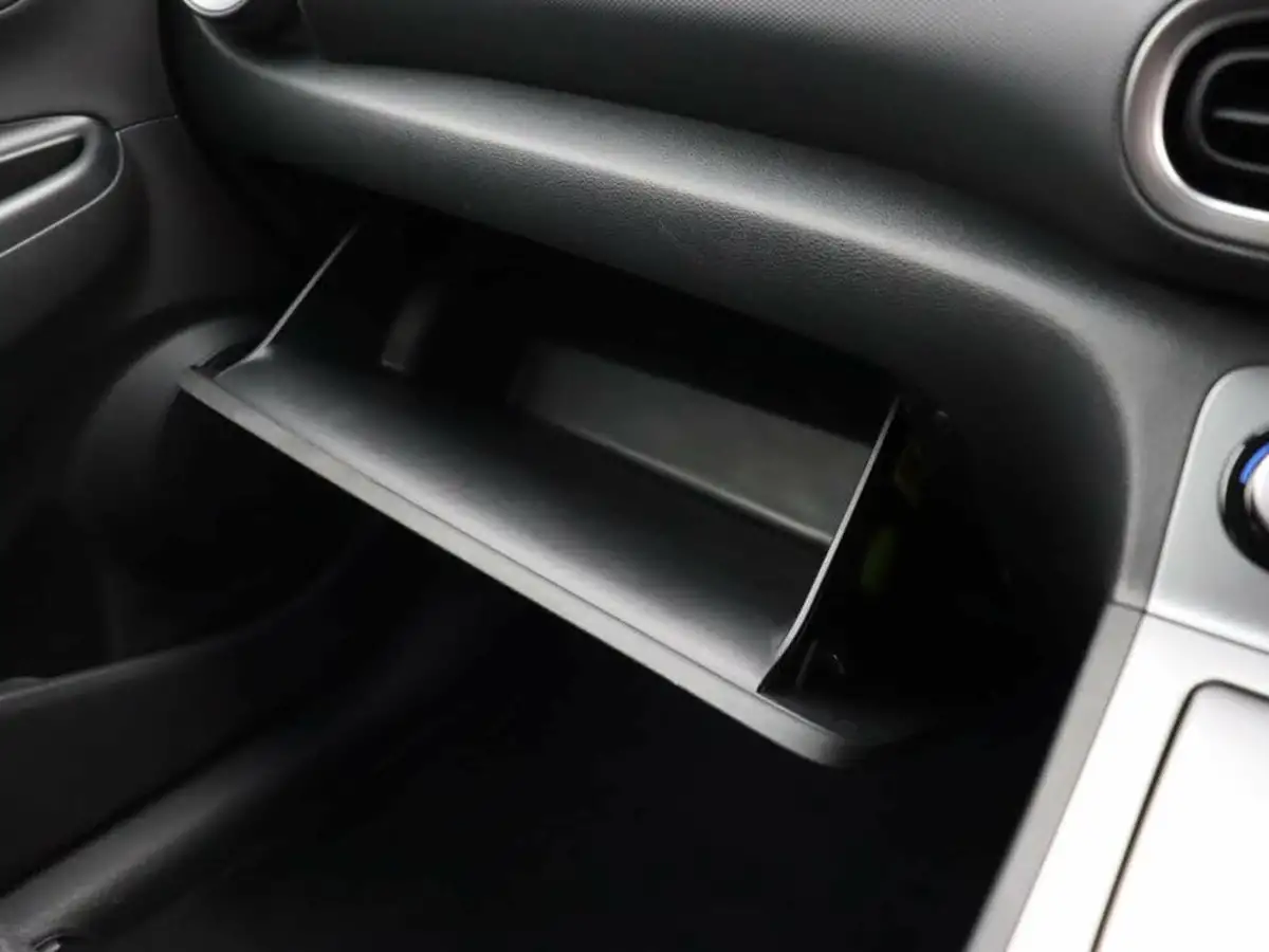 2022-hyundai-kona-e-premium-204ps-64kwh-7kw-obc-big-40