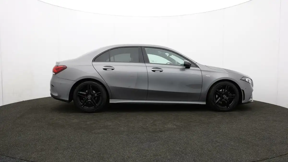 2022-mercedes-benz-a-class-13-a180-amg-line-premium-edition-saloon-4d-7g-dct-big-41