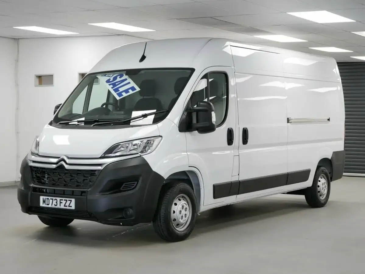 2023-citroen-relay-22bluehdi-35-l3h2-enterprise-edition-panel-big-1