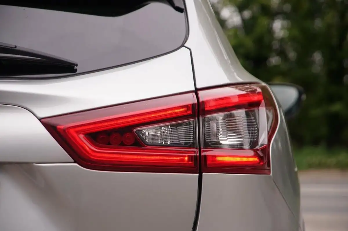 2019-nissan-qashqai-13-dig-t-tekna-140ps-big-41