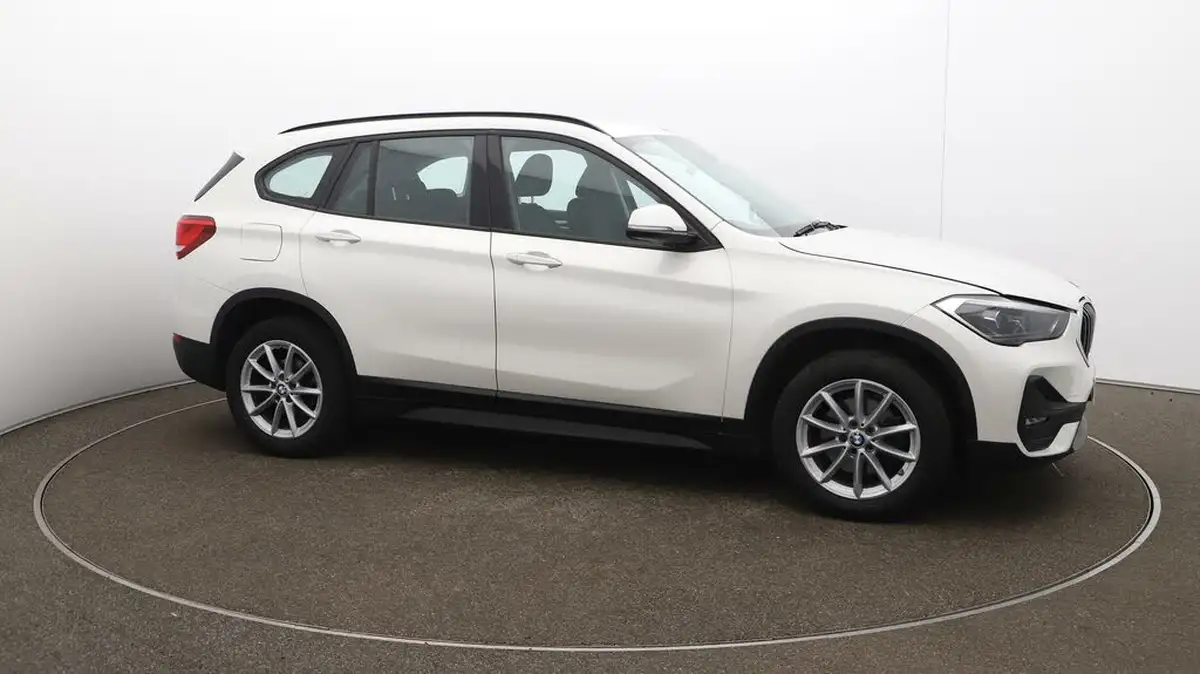 2020-bmw-x1-15-sdrive18i-se-big-44