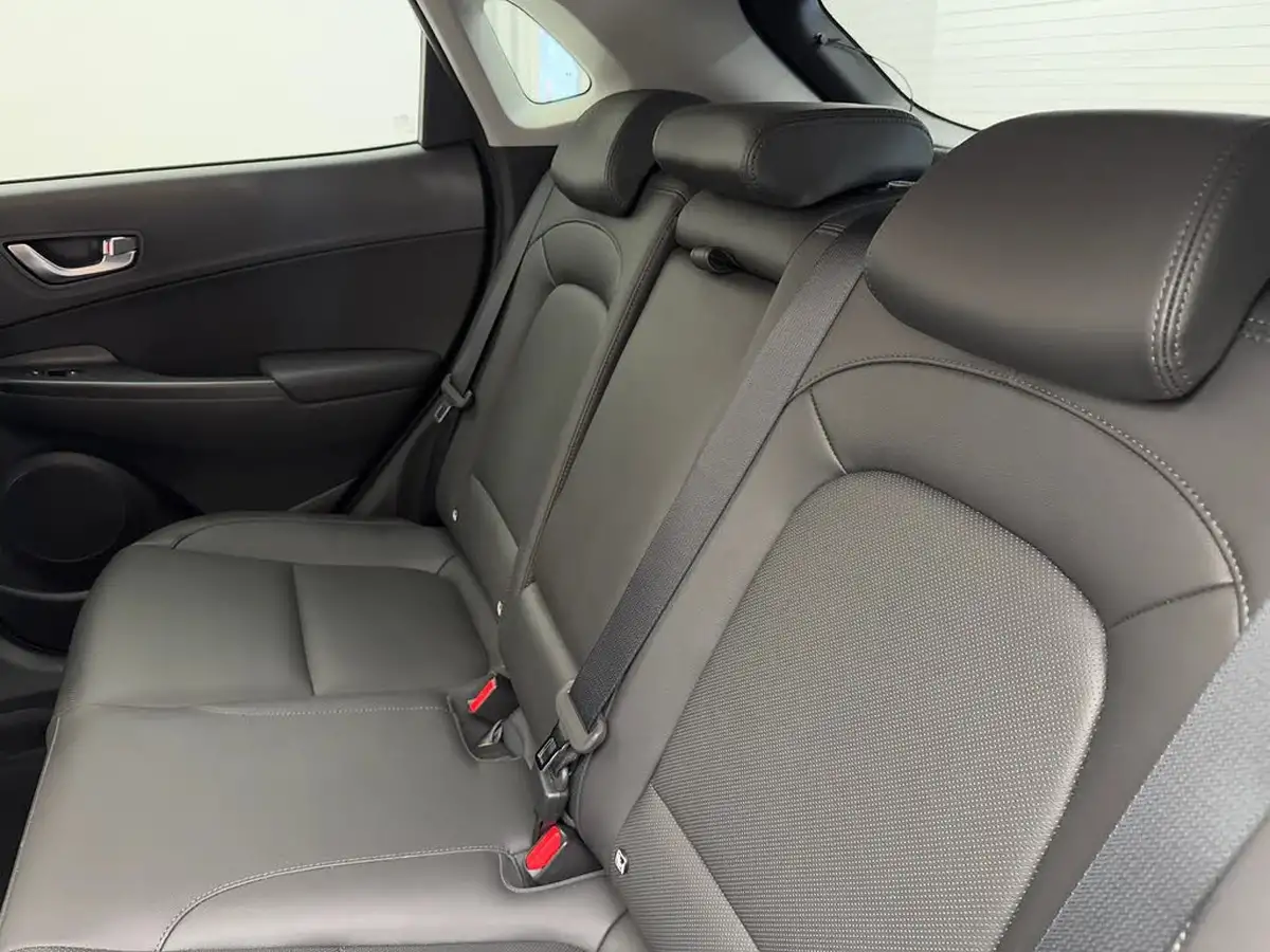 2021-hyundai-kona-16-gdi-ultimate-big-12