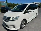 2013-nissan-serena-small-15