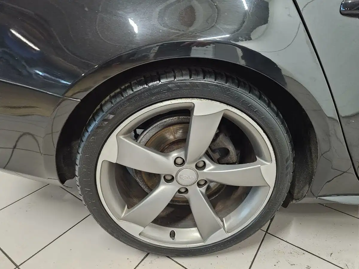 2012-audi-a4-20td-black-edition-143ps-multitronic-big-30