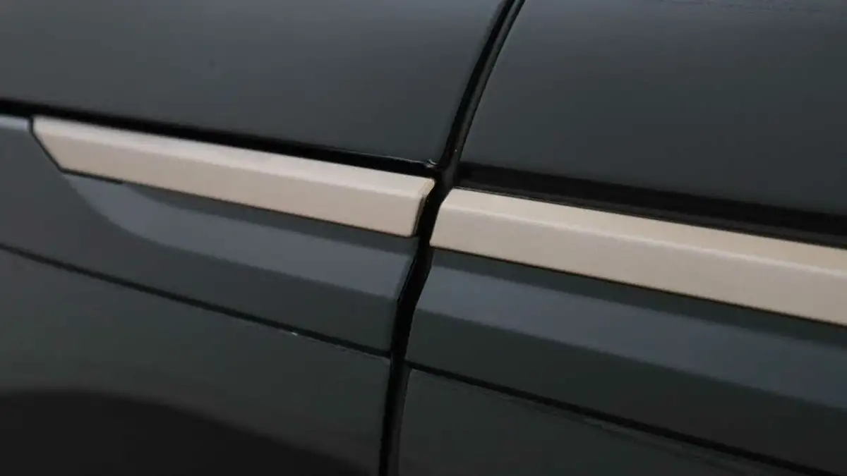 2024-land-rover-range-rover-velar-20-d200-dynamic-hse-big-19