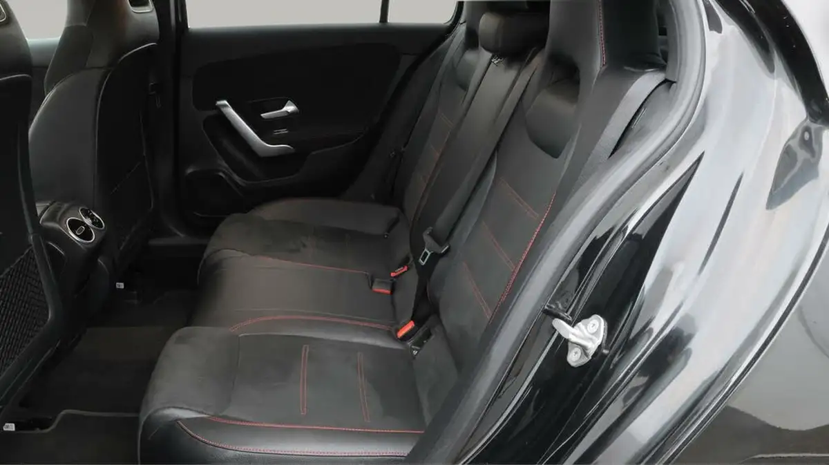 2020-mercedes-benz-a-class-13-a200-amg-line-executive-hatchback-5d-big-16