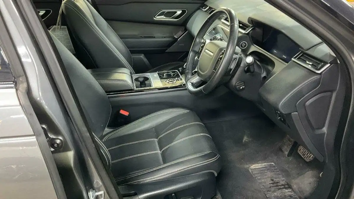 2020-land-rover-range-rover-velar-20-d240-se-big-5